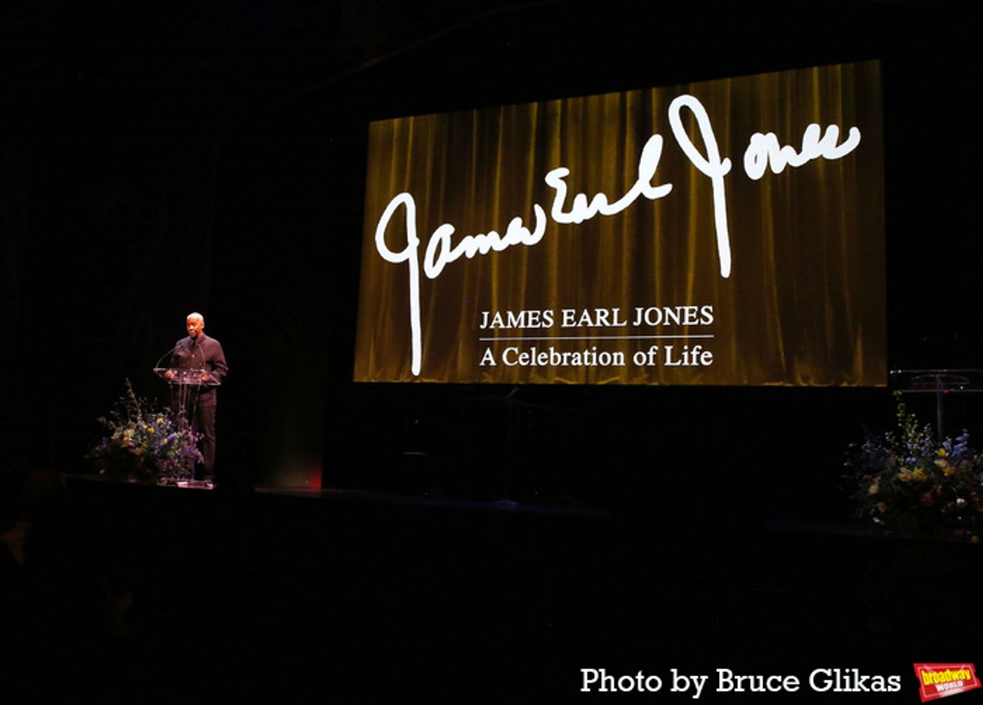 Photos: Stars Honor James Earl Jones at Memorial Event  Image