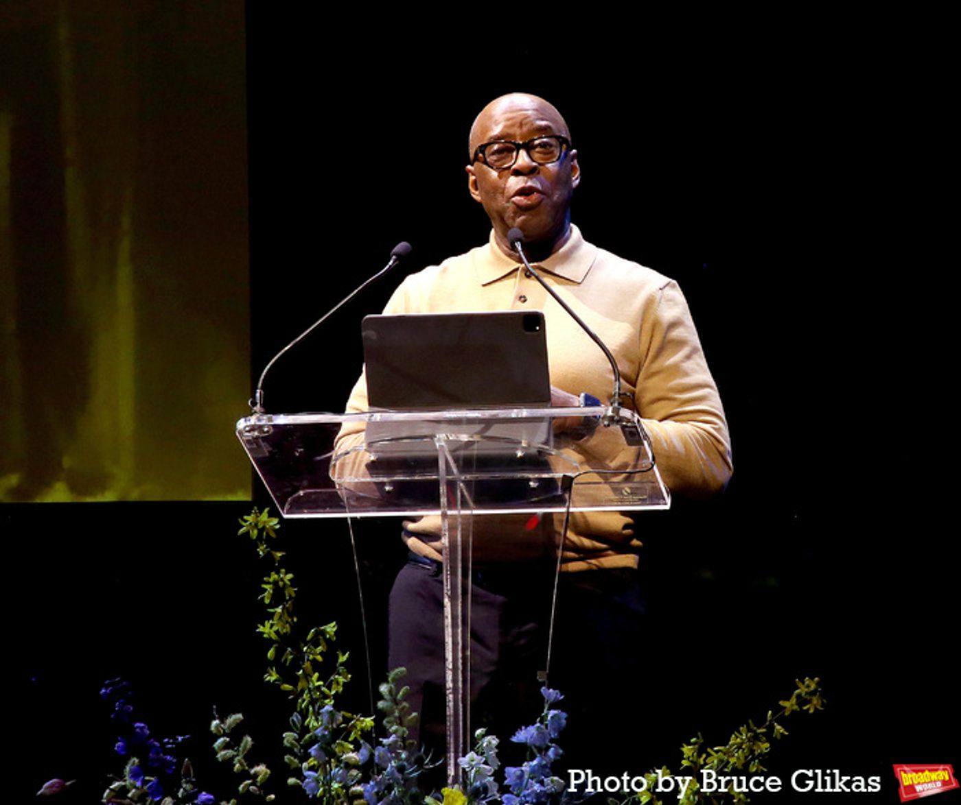 Photos: Stars Honor James Earl Jones at Memorial Event  Image