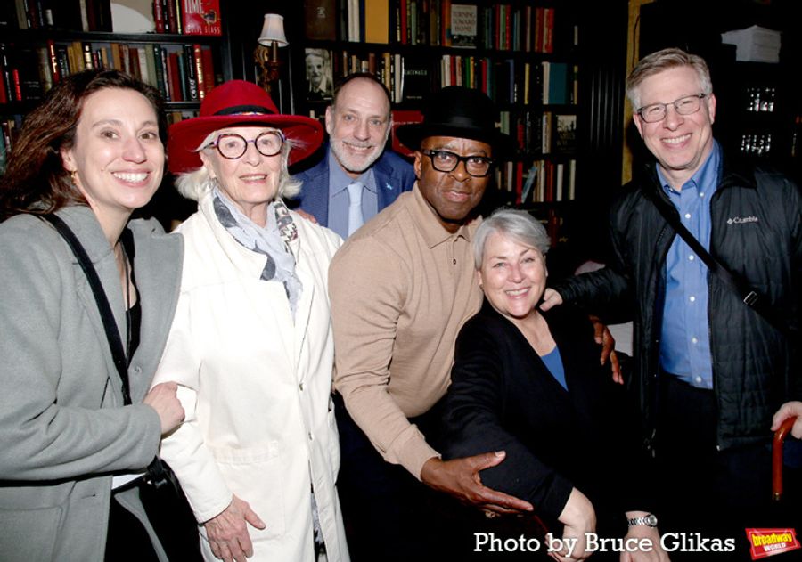 Photos: Stars Honor James Earl Jones at Memorial Event  Image