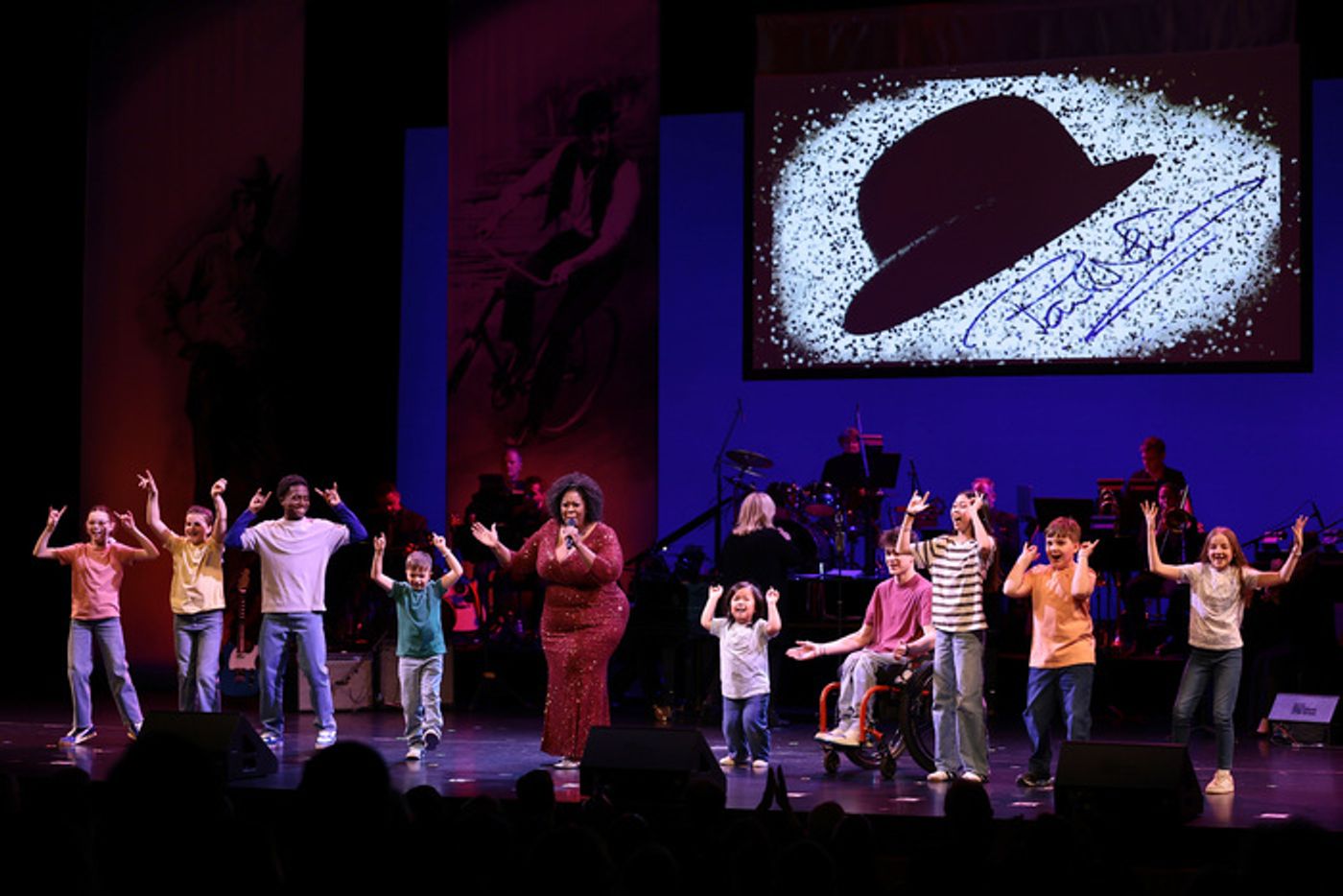 Photos: Ali Stroker, Darren Criss & More at SeriousFun Children's Network Gala  Image