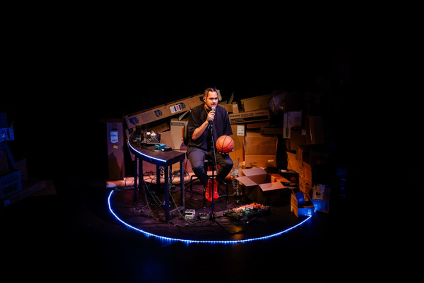 Photos: Ahamefule J. Oluo's THE THINGS AROUND US At Intiman Theatre  Image
