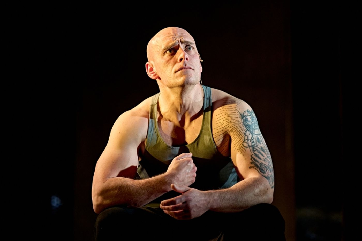 Review: MANHUNT, Royal Court  Image