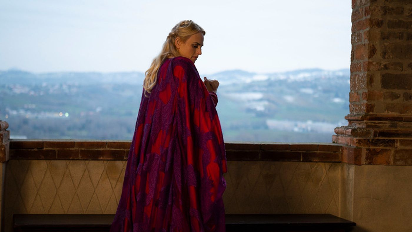 Video: Rebel Wilson and Jason Isaacs Star in First Trailer for JULIET & ROMEO Pop Musical  Image