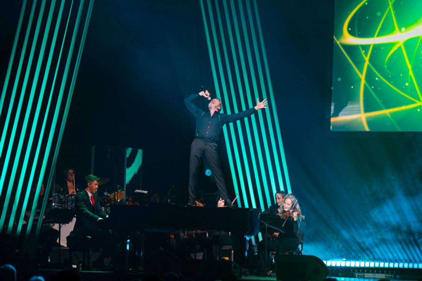 Photos: Inside MISCAST25 with Megan Hilty, Jennifer Simard, Aaron Tveit & More  Image