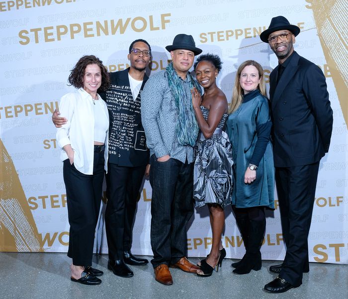 Photos: Steppenwolf Theatre Company Celebrates Opening Night of THE BOOK OF GRACE — photo 4 of 10