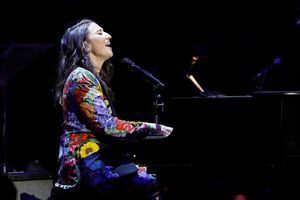 Sara Bareilles @ BroadwayWorld Sara Bareilles Photo