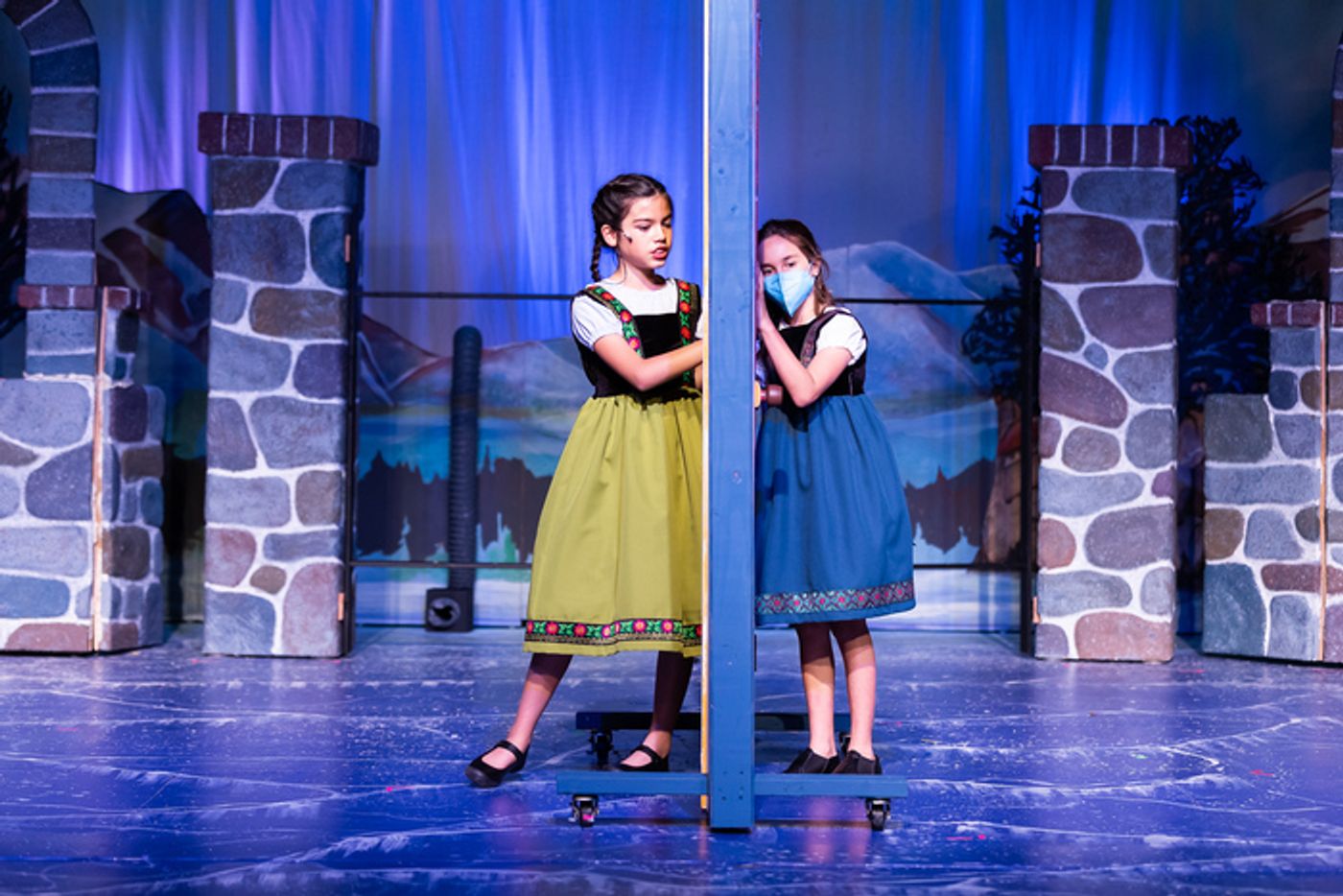 Photos: Disney's FROZEN At Playful People Productions  Image