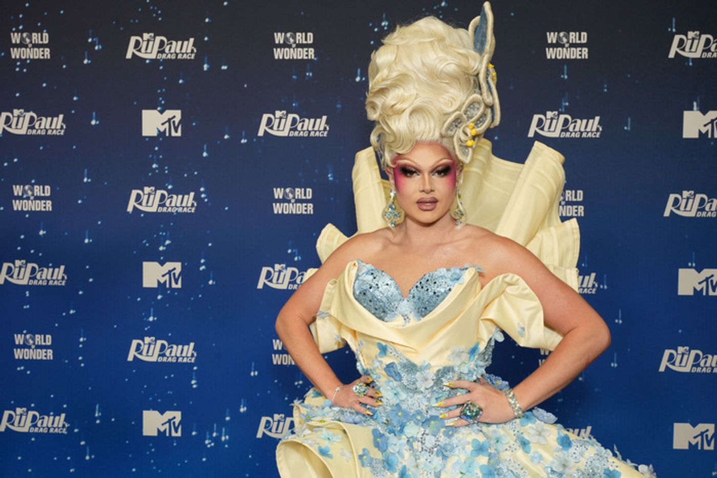 Photos: Inside RUPAUL'S DRAG RACE Season 17 Finale Red Carpet Photos: Inside RUPAUL'S DRAG RACE Season 17 Finale Red Carpet Image
