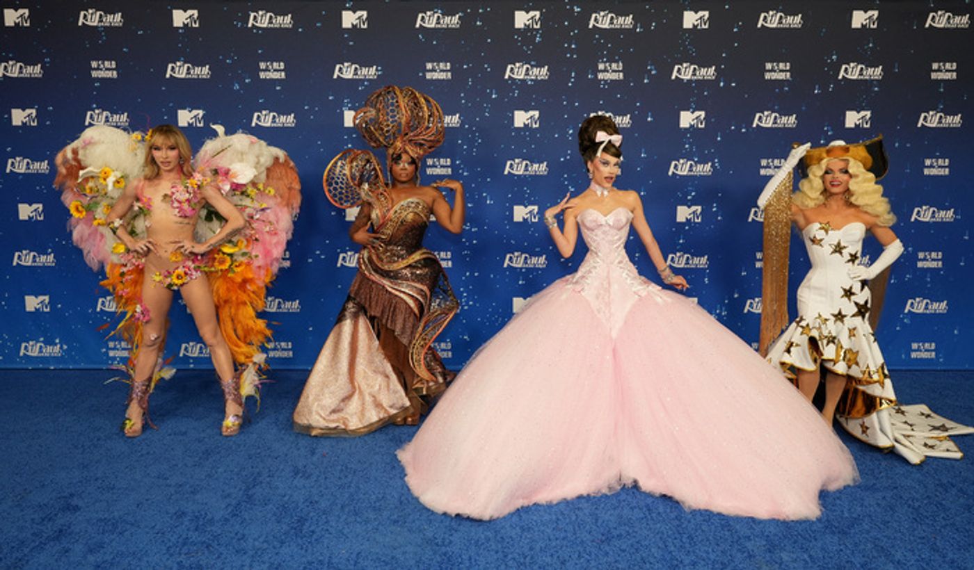 Photos: Inside RUPAUL'S DRAG RACE Season 17 Finale Red Carpet Photos: Inside RUPAUL'S DRAG RACE Season 17 Finale Red Carpet Image