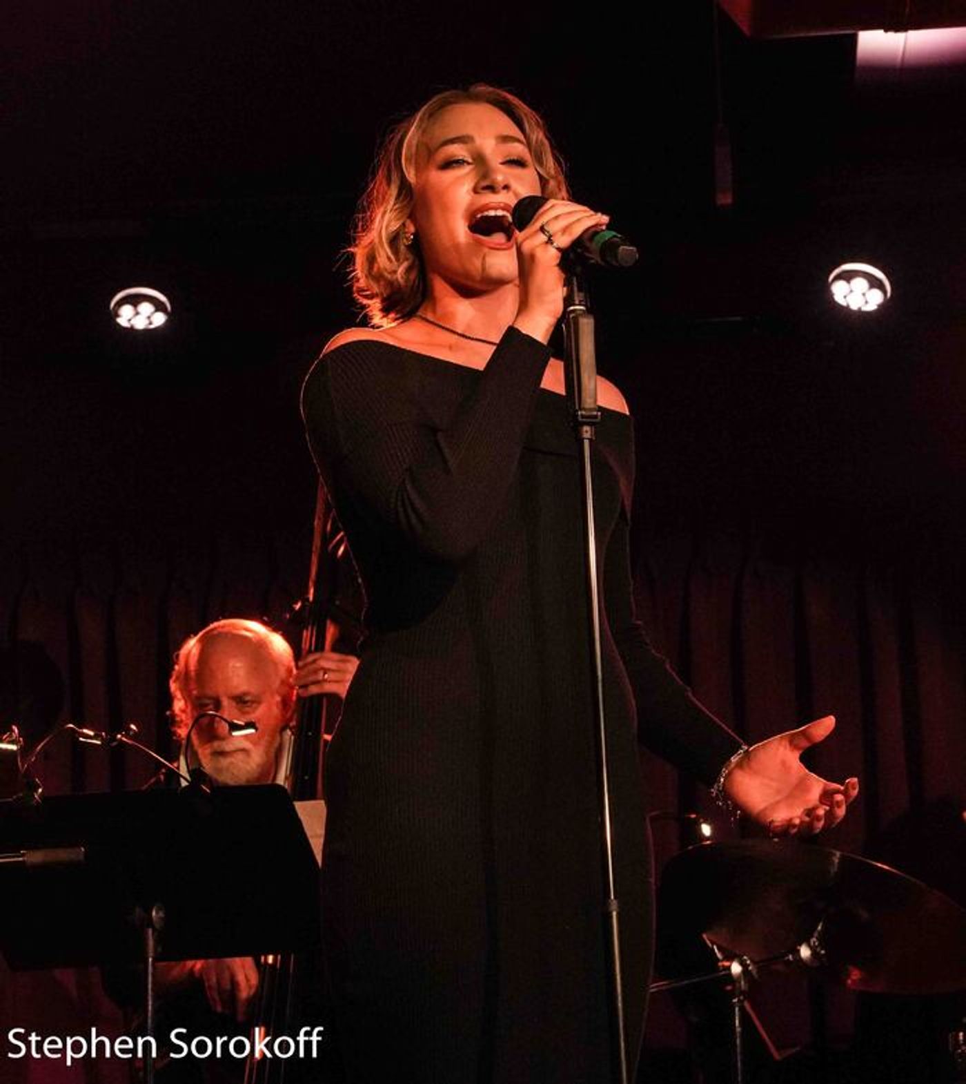 Review: Susie Mosher's 'THE LINEUP' Is Another Slam-Dunk at the Green Room 42 Review: Susie Mosher's 'THE LINEUP' Is Another Slam-Dunk at the Green Room 42 Image