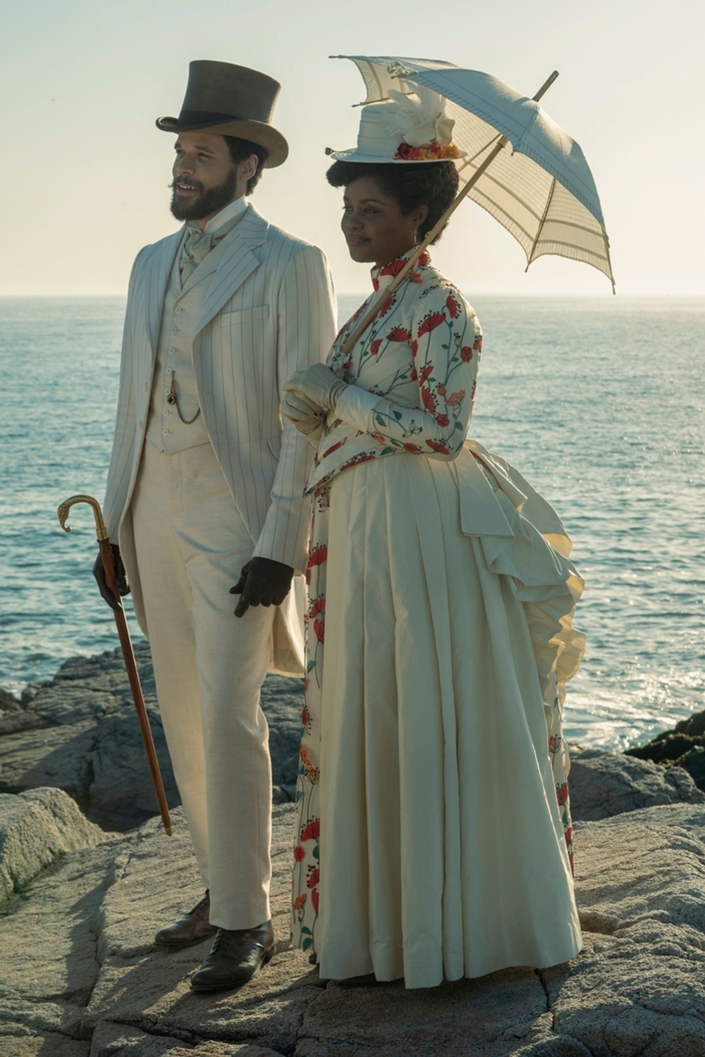 THE GILDED AGE to Return in June; See New First-Look Photos Feat. Audra McDonald, Carrie Coon, & More  Image