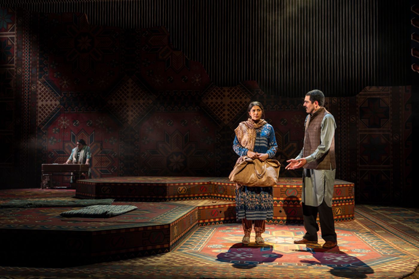 Photos: A THOUSAND SPLENDID SUNS At Birmingham Rep  Image