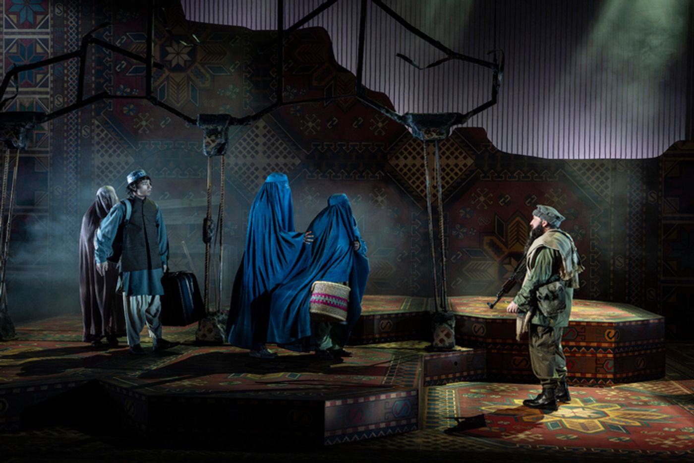 Photos: A THOUSAND SPLENDID SUNS At Birmingham Rep  Image