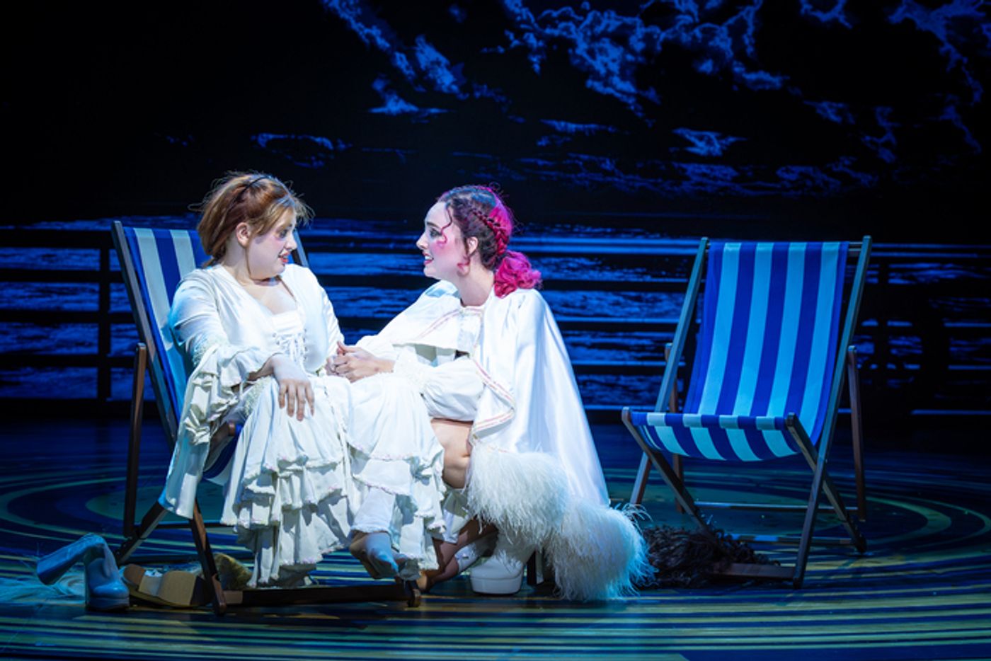 Photos: MURIEL'S WEDDING THE MUSICAL at Curve Theatre First Look  Image
