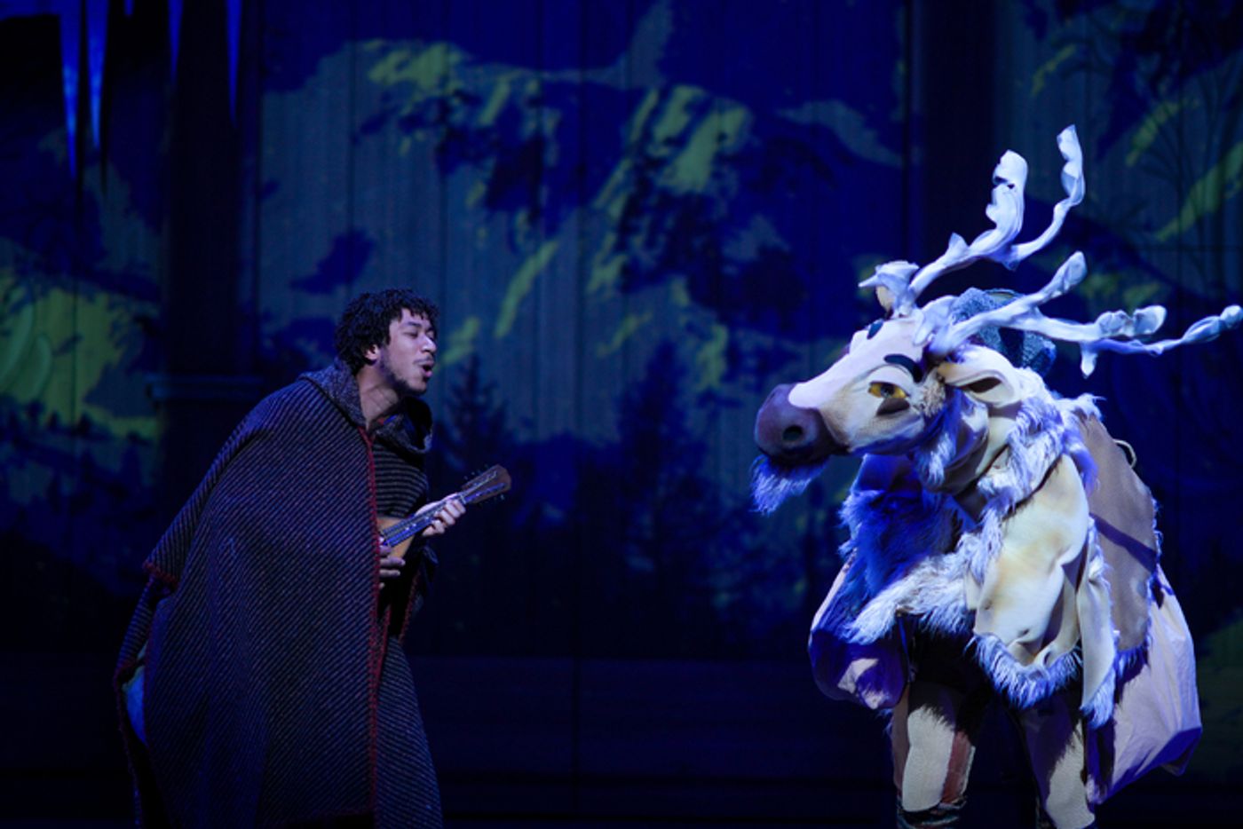 Photos: FROZEN at Children's Theatre Company Photos: FROZEN at Children's Theatre Company Image