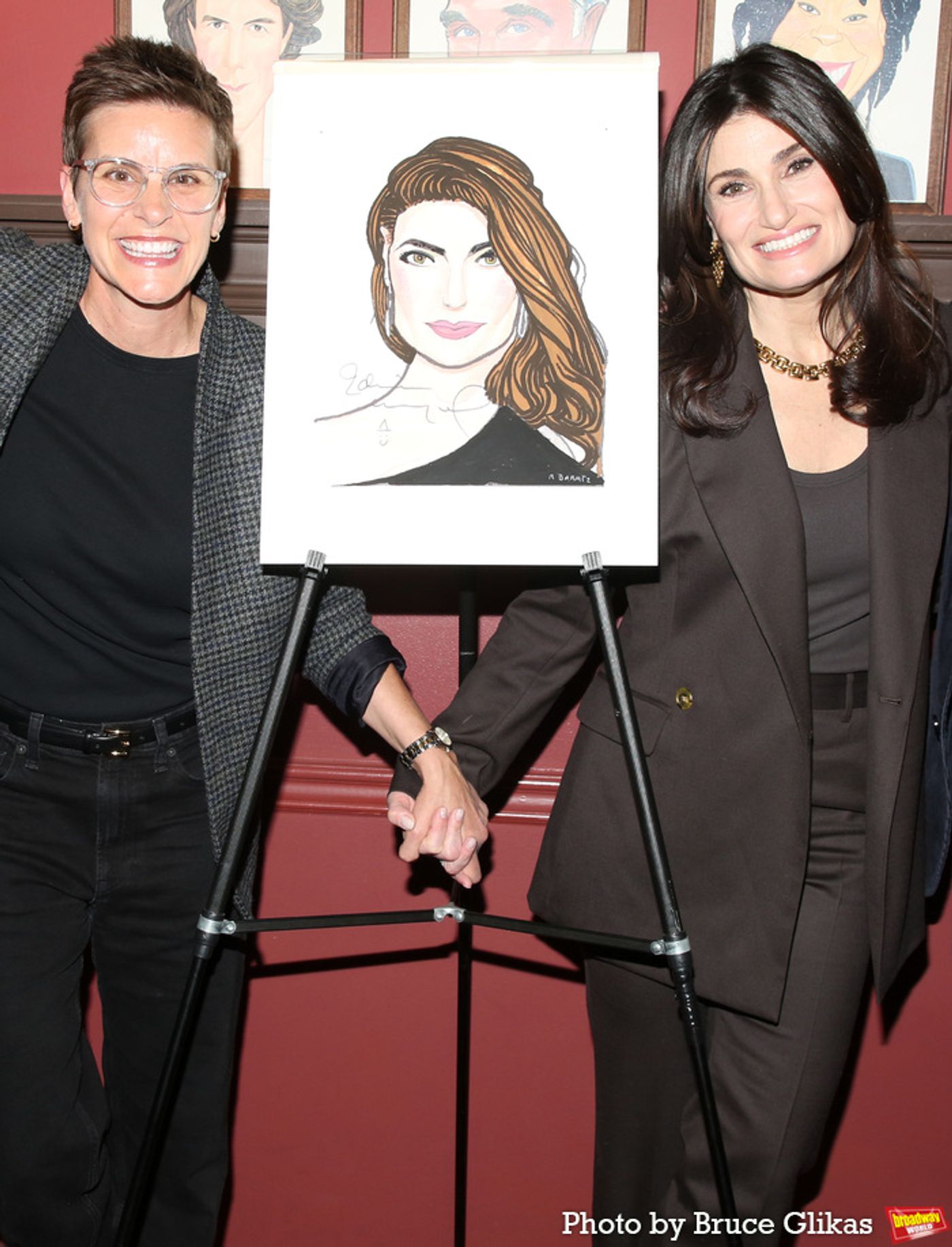 Photos: Idina Menzel Receives Portrait at Sardi's  Image