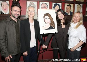 Anthony Aiello, Heather Reynolds, Idina Menzel and Bonnie Bernstein  Photo