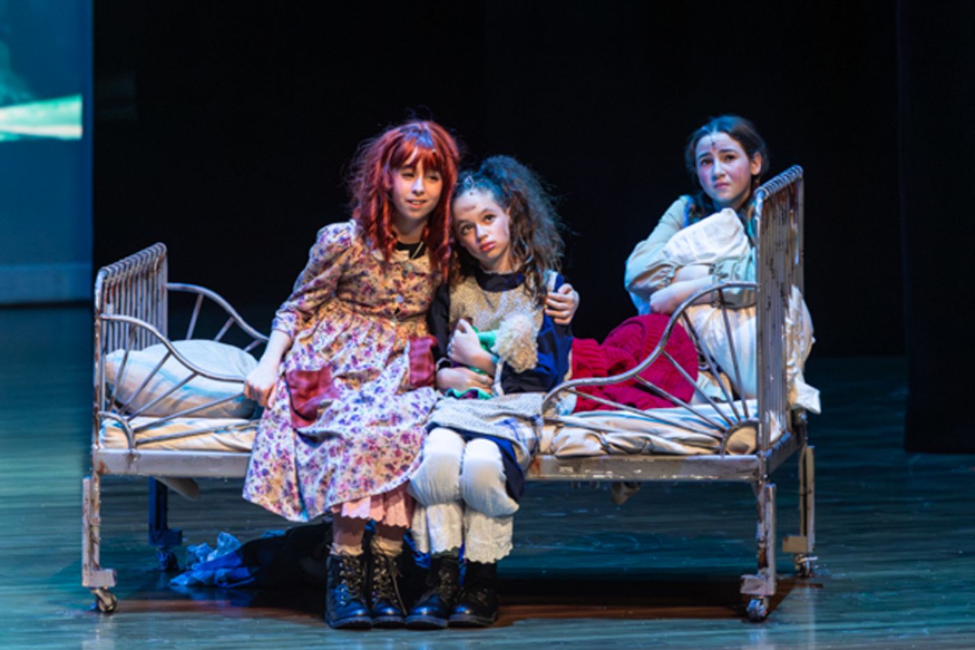 Photos: Inside: New Albany Middle School Theatre’s ANNIE JR  Image