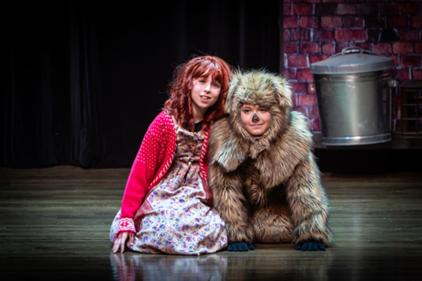 Photos: Inside: New Albany Middle School Theatre’s ANNIE JR  Image