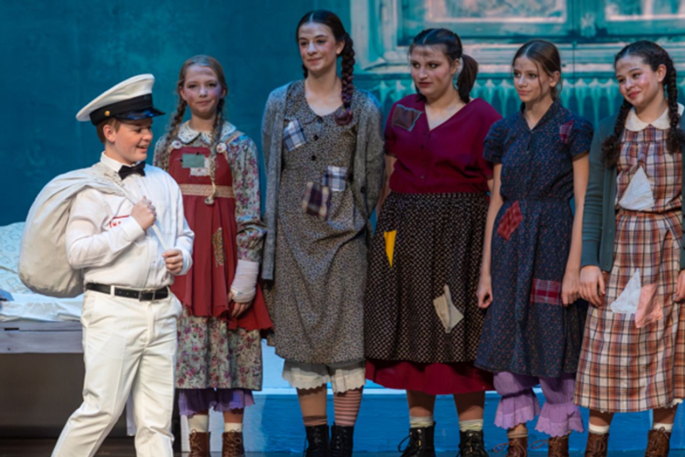Photos: Inside: New Albany Middle School Theatre’s ANNIE JR  Image