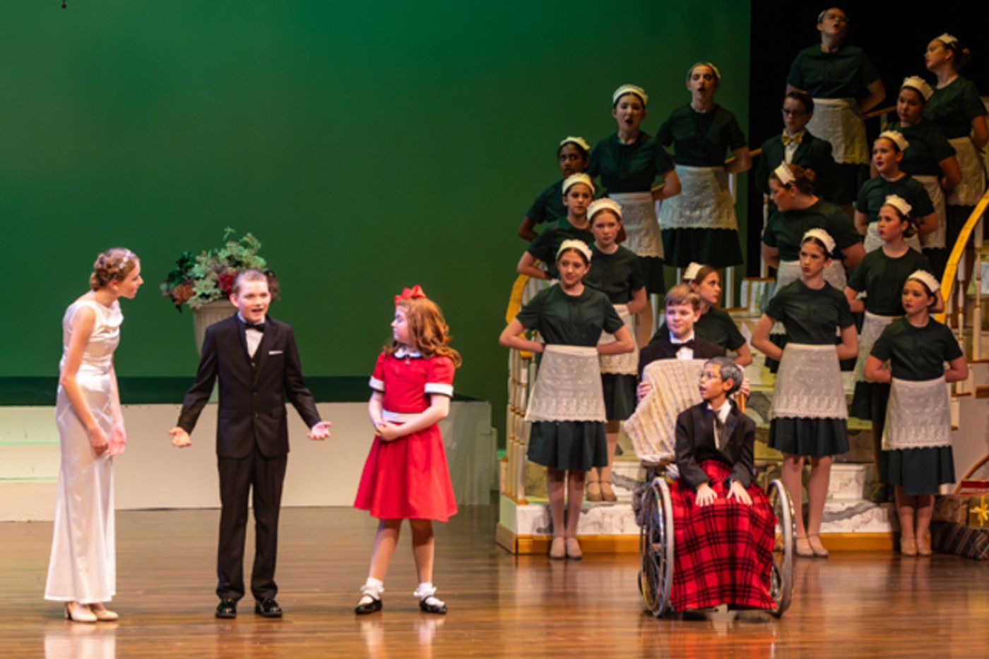 Photos: Inside: New Albany Middle School Theatre’s ANNIE JR  Image