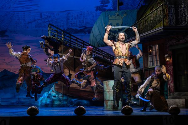 Ramin Karimloo and the company Photo