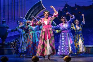 Samantha Williams @ BroadwayWorld Samantha Williams Photo