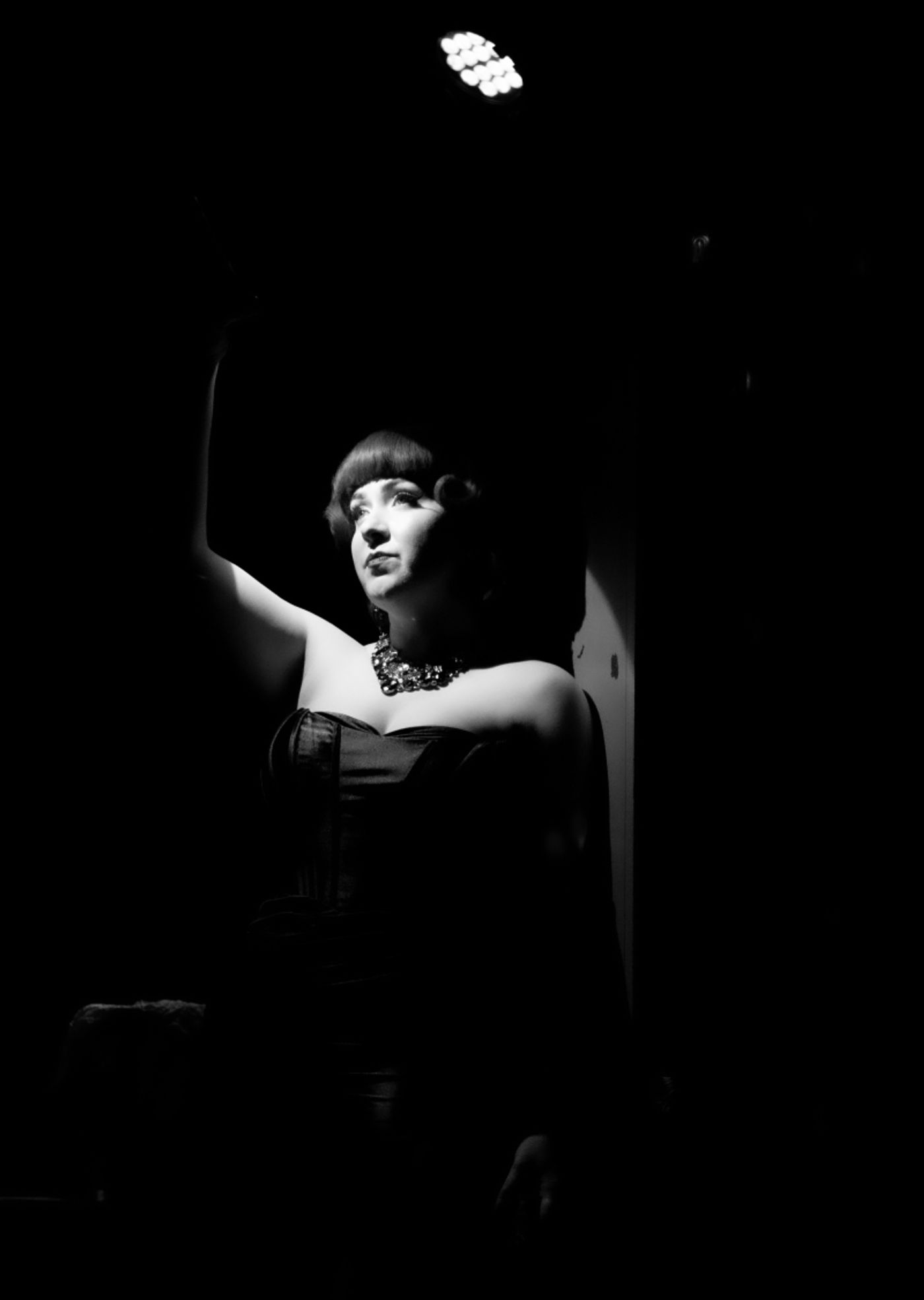 Review: The Darling Of TikTok Mixes Magic Cocktails With Quips & Sips in INDULGENCE WITH LUCY DARLING at The Triad  Image