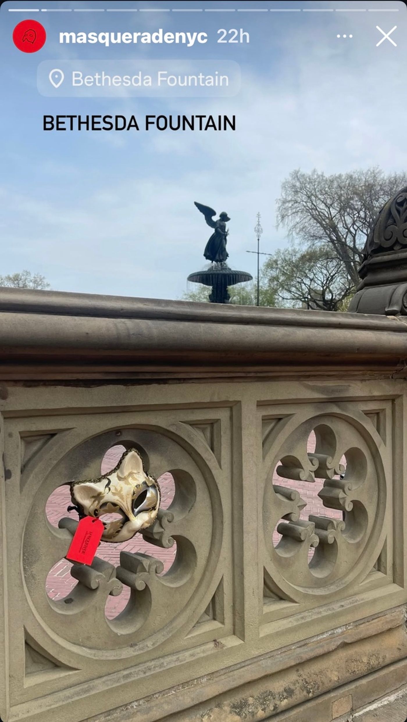 Photos: PHANTOM Return Teased With Masquerade Masks Appearing Around the City  Image