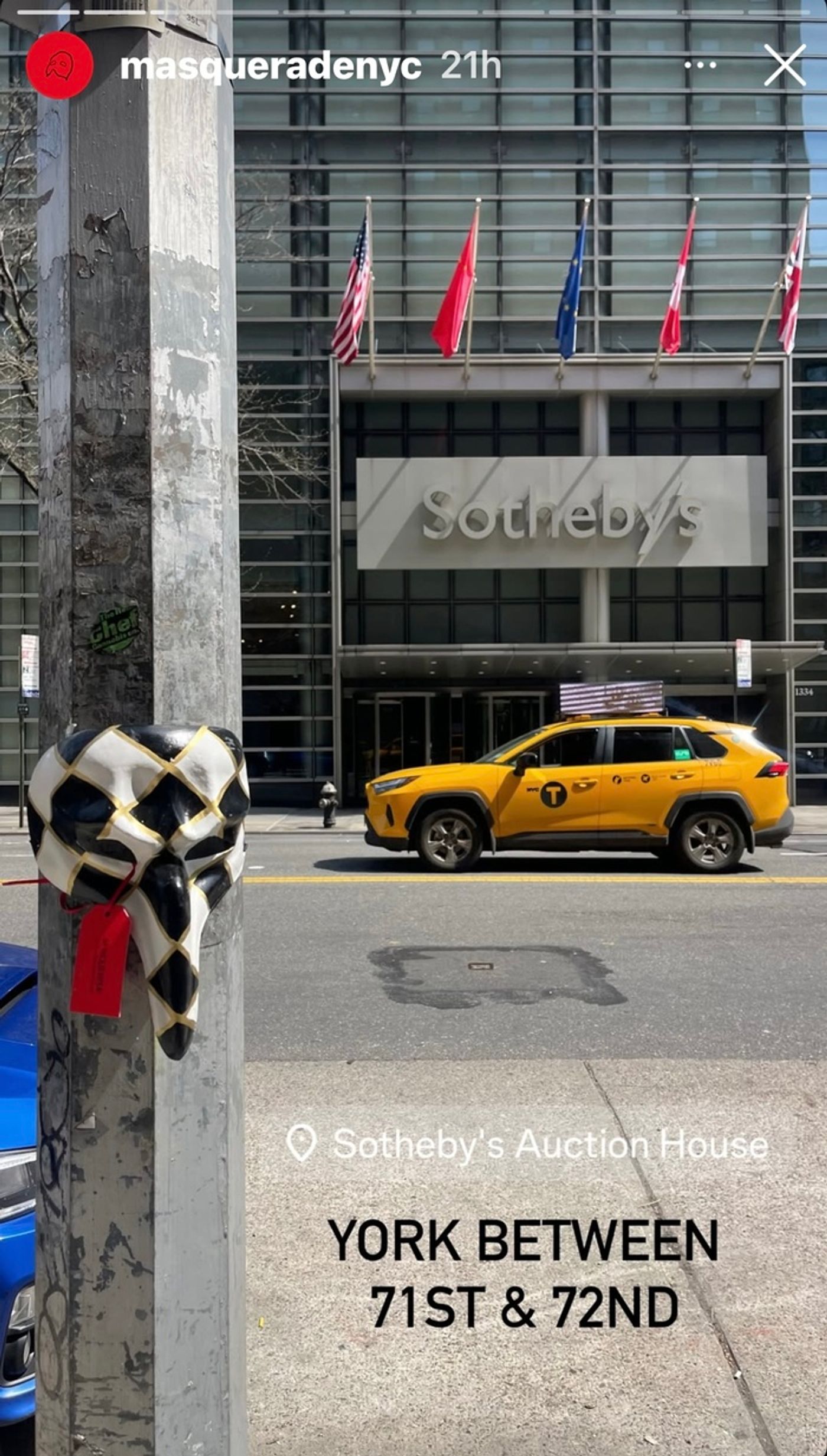 Photos: PHANTOM Return Teased With Masquerade Masks Appearing Around the City  Image