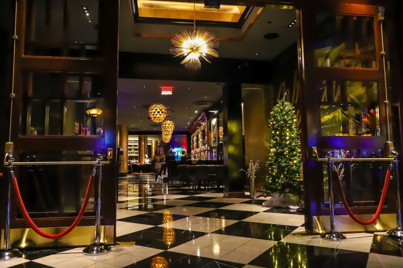 Review: Novelle Serves Craft Cocktails and Shared Plates with Live Entertainment Image