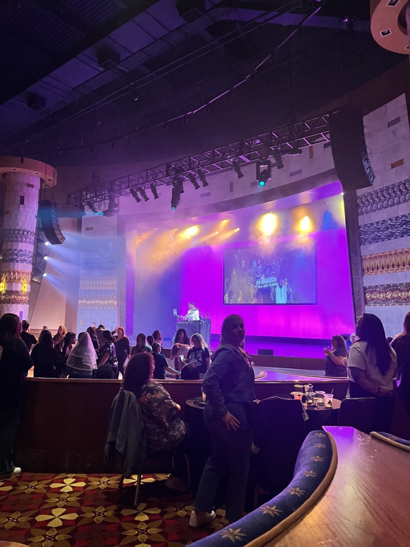 Review: Novelle Serves Craft Cocktails and Shared Plates with Live Entertainment  Image