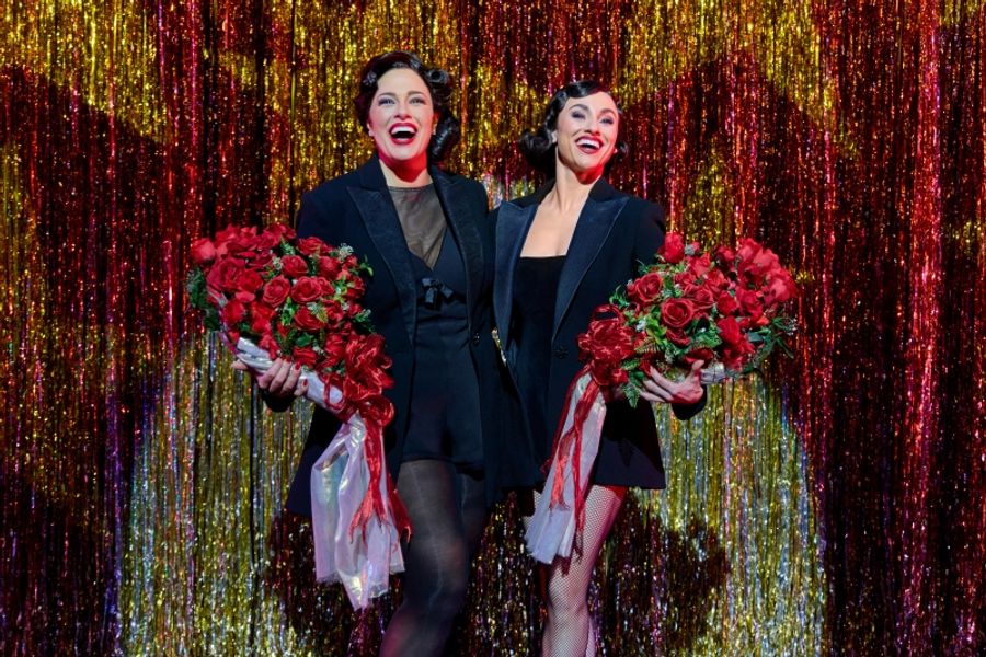 Photos: Ashley Graham and Sophie Carmen-Jones in CHICAGO Image