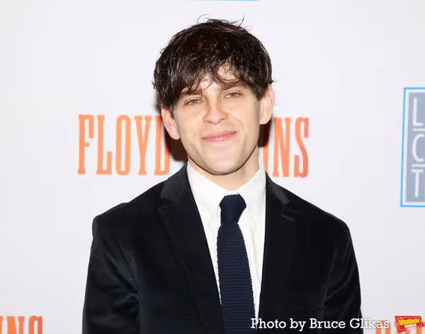 Taylor Trensch Photo