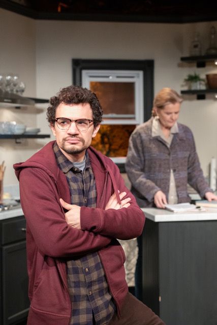 Review: Neil Labute's COMFORT Smartly Depicts a Torn Family Relationship  Image