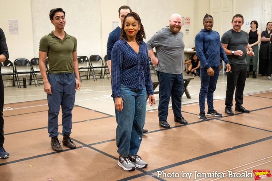 Photos: Inside Rehearsals for WONDERFUL TOWN with Aisha Jackson, Anika Noni Rose and More  Image