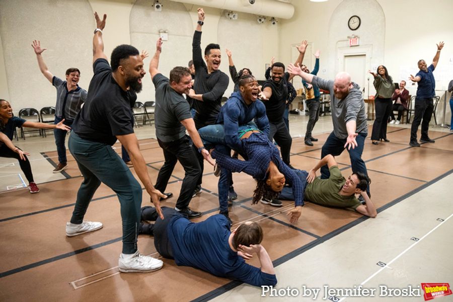 Photos: Inside Rehearsals for WONDERFUL TOWN with Aisha Jackson, Anika Noni Rose and More  Image