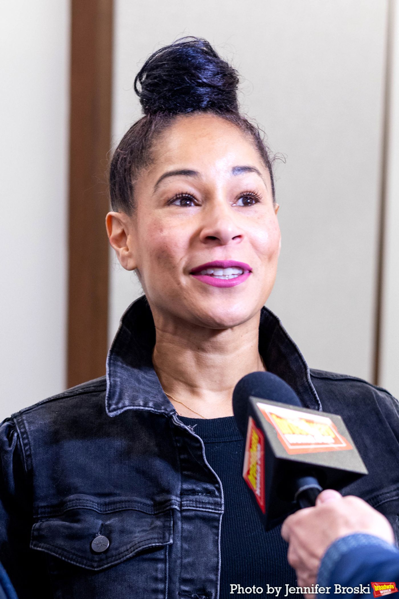 Photos: Inside Rehearsals for WONDERFUL TOWN with Aisha Jackson, Anika Noni Rose and More  Image