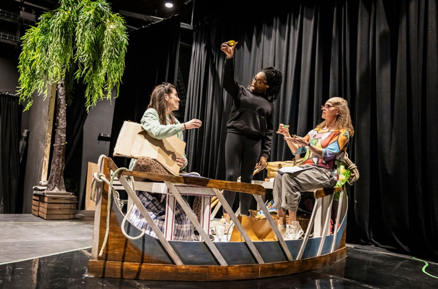 Photos: In Rehearsal for THREE HENS IN A BOAT World Premiere  Image