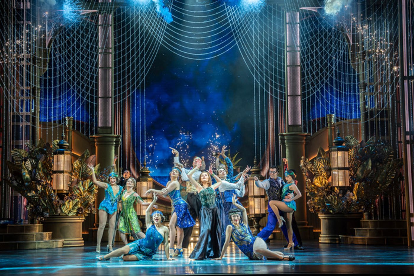 Photos: THE GREAT GATSBY in London's West End  Image