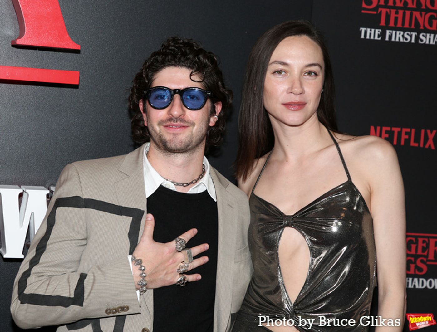 Photos: Natalia Dyer, Charlie Heaton & More on the STRANGER THINGS Red Carpet  Image