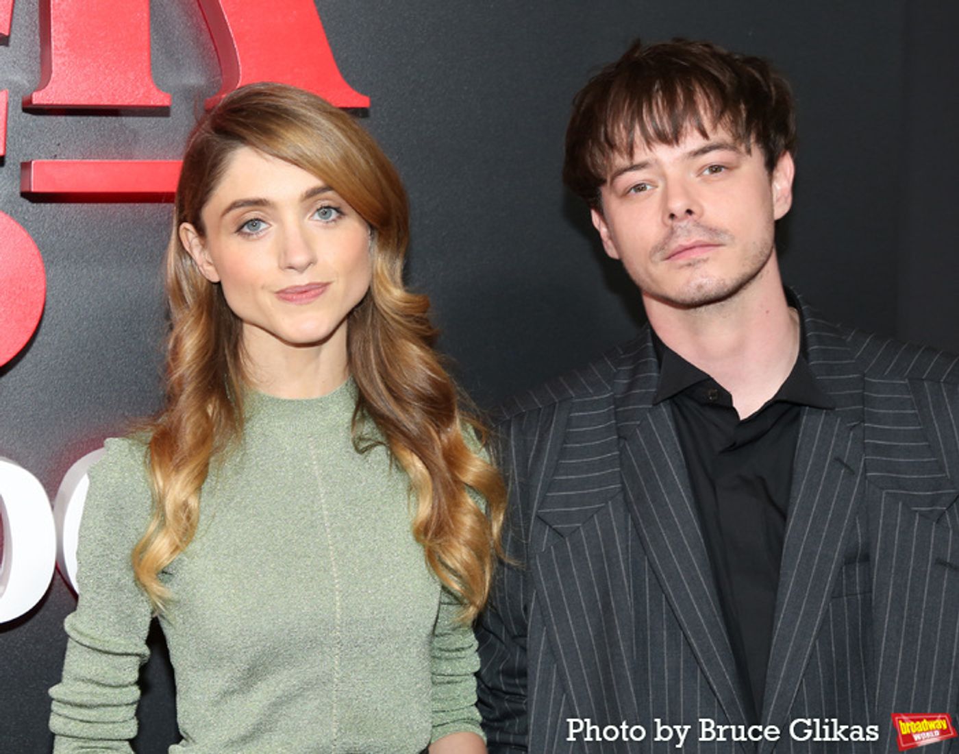 Photos: Natalia Dyer, Charlie Heaton & More on the STRANGER THINGS Red Carpet  Image