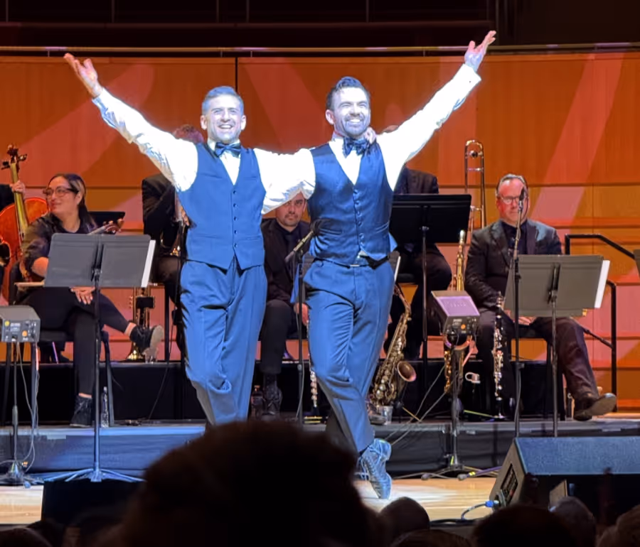 Review: A FABULOUS 50TH Celebrates CHICAGO and A CHORUS LINE Golden Anniversary Image
