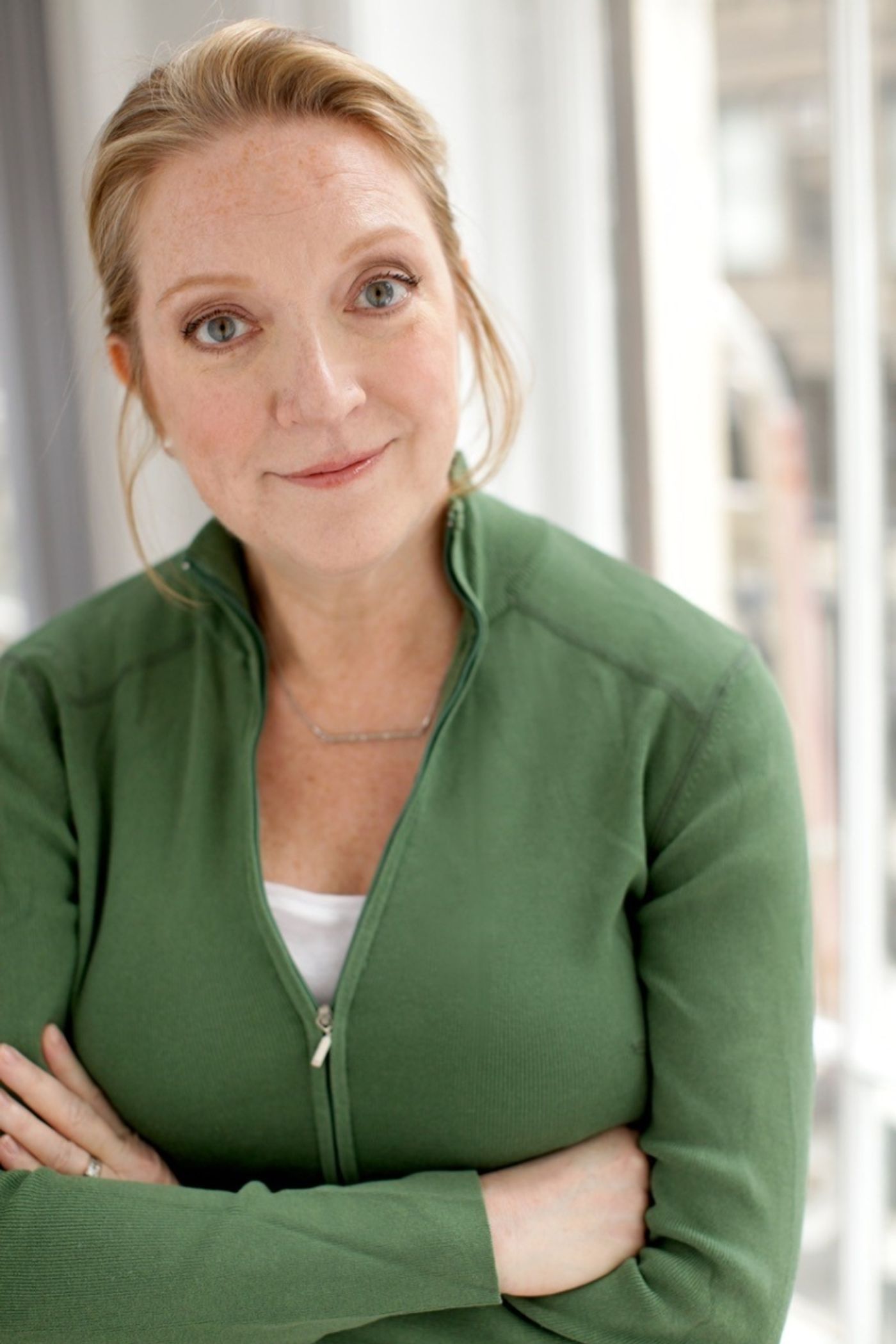 Interview: Kristine Nielsen Talks Summers in Cotuit and Appearing in a Broadway SMASH  Image