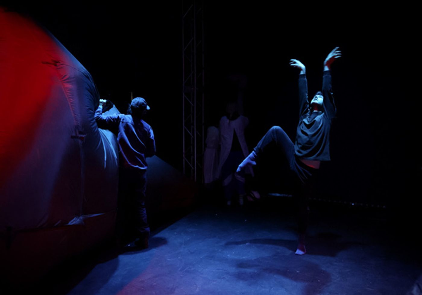 Photos: First Look At NotAmuse Theater's Devised Dance Theater Piece THE LEG  Image
