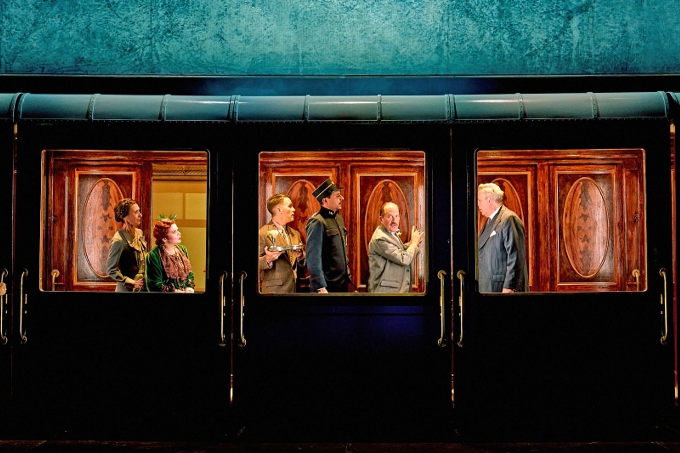 Review: MURDER ON THE ORIENT EXPRESS, Theatre Royal Brighton  Image