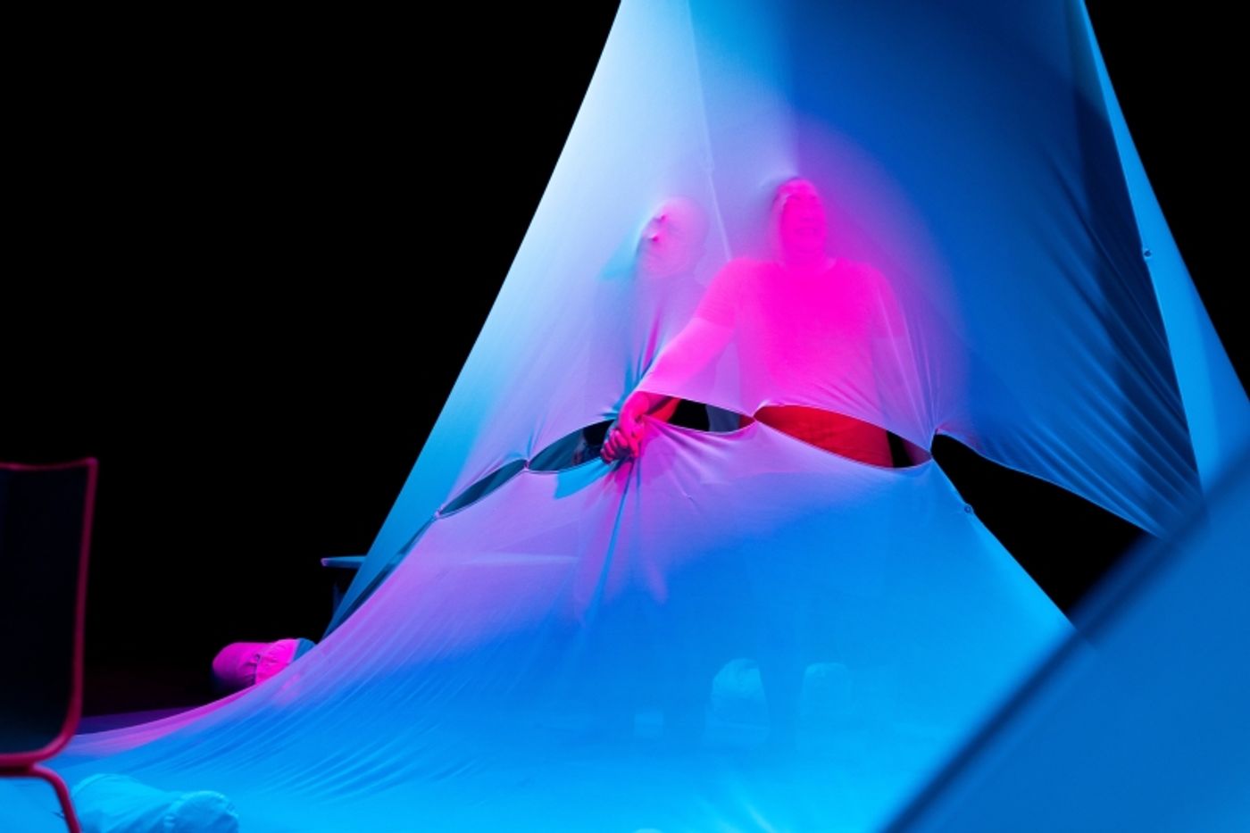 Review: WHEN THE CLOUD CATCHES COLOURS, Barbican Theatre  Image