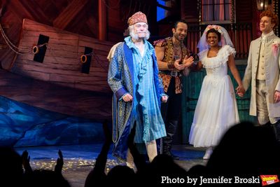 David Hyde Pierce Photo