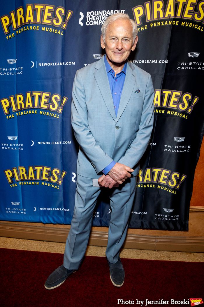 Photos: PIRATES! THE PENZANCE MUSICAL Opening Night Red Carpet — photo 1 of 33