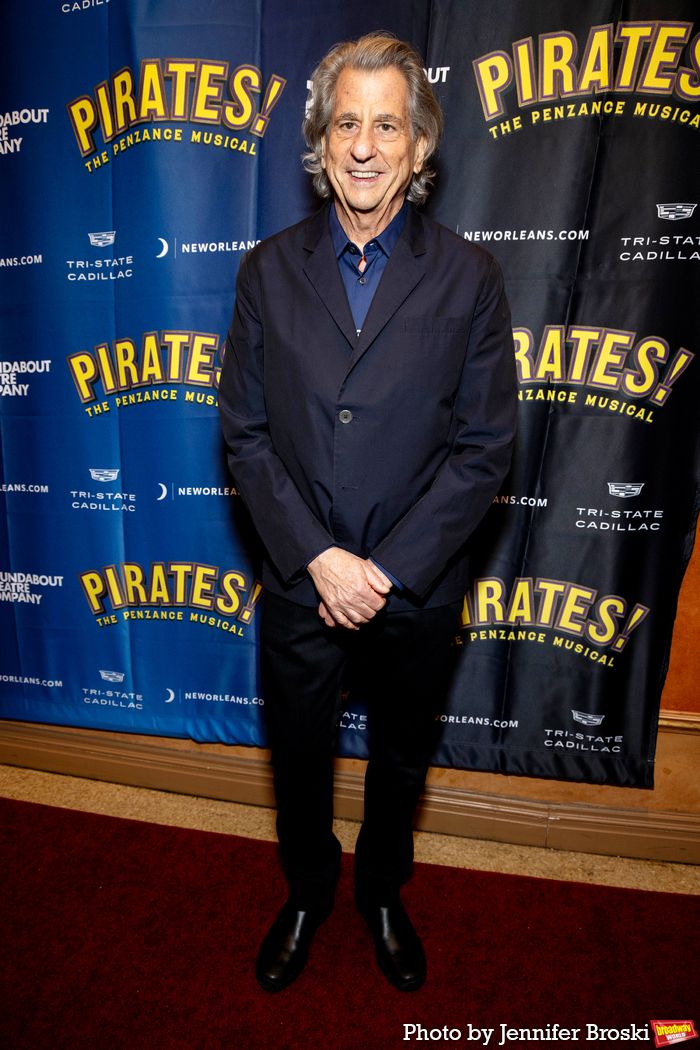 Photos: PIRATES! THE PENZANCE MUSICAL Opening Night Red Carpet — photo 13 of 33